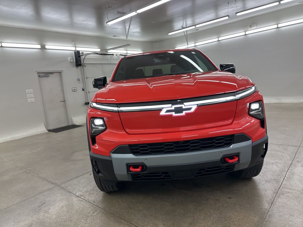 New 2026 Chevrolet Silverado EV Trail Boss w/ Plus Package image 3