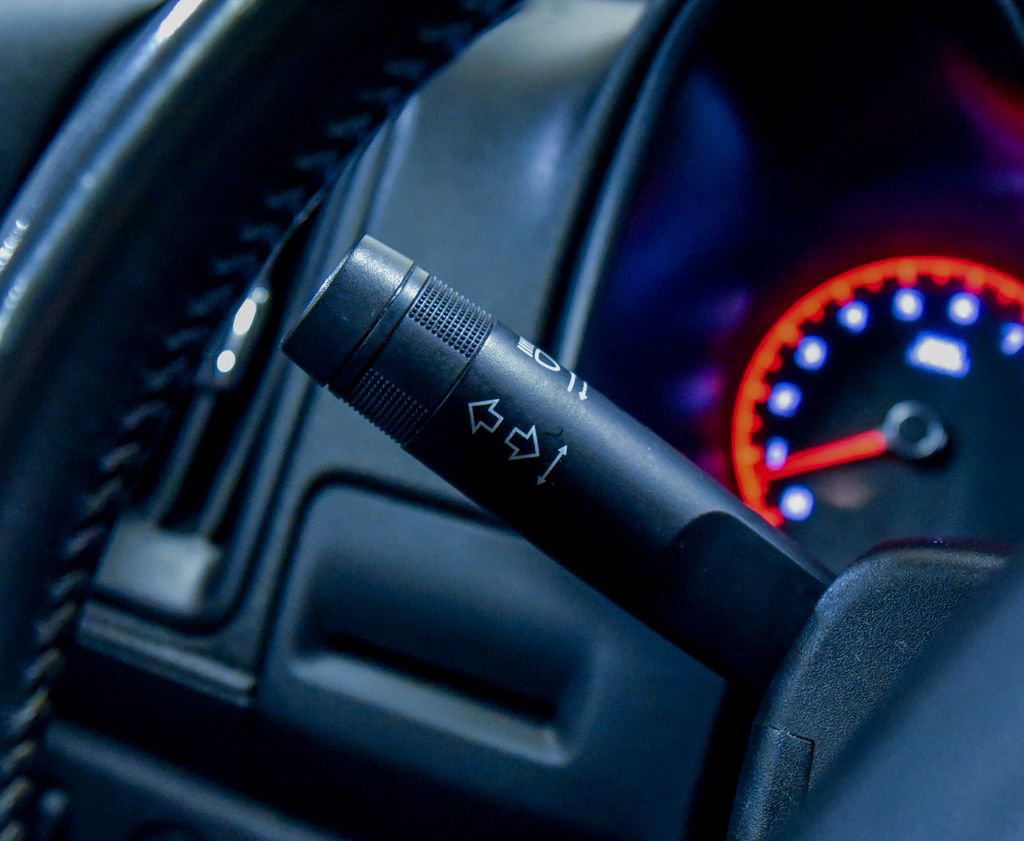 Used 2016 GMC Canyon SLT w/ Trailering Package image 26