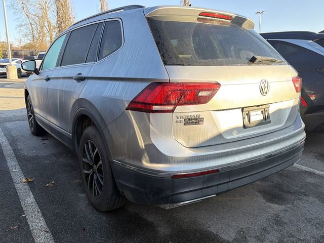 Used 2021 Volkswagen Tiguan SE image 4