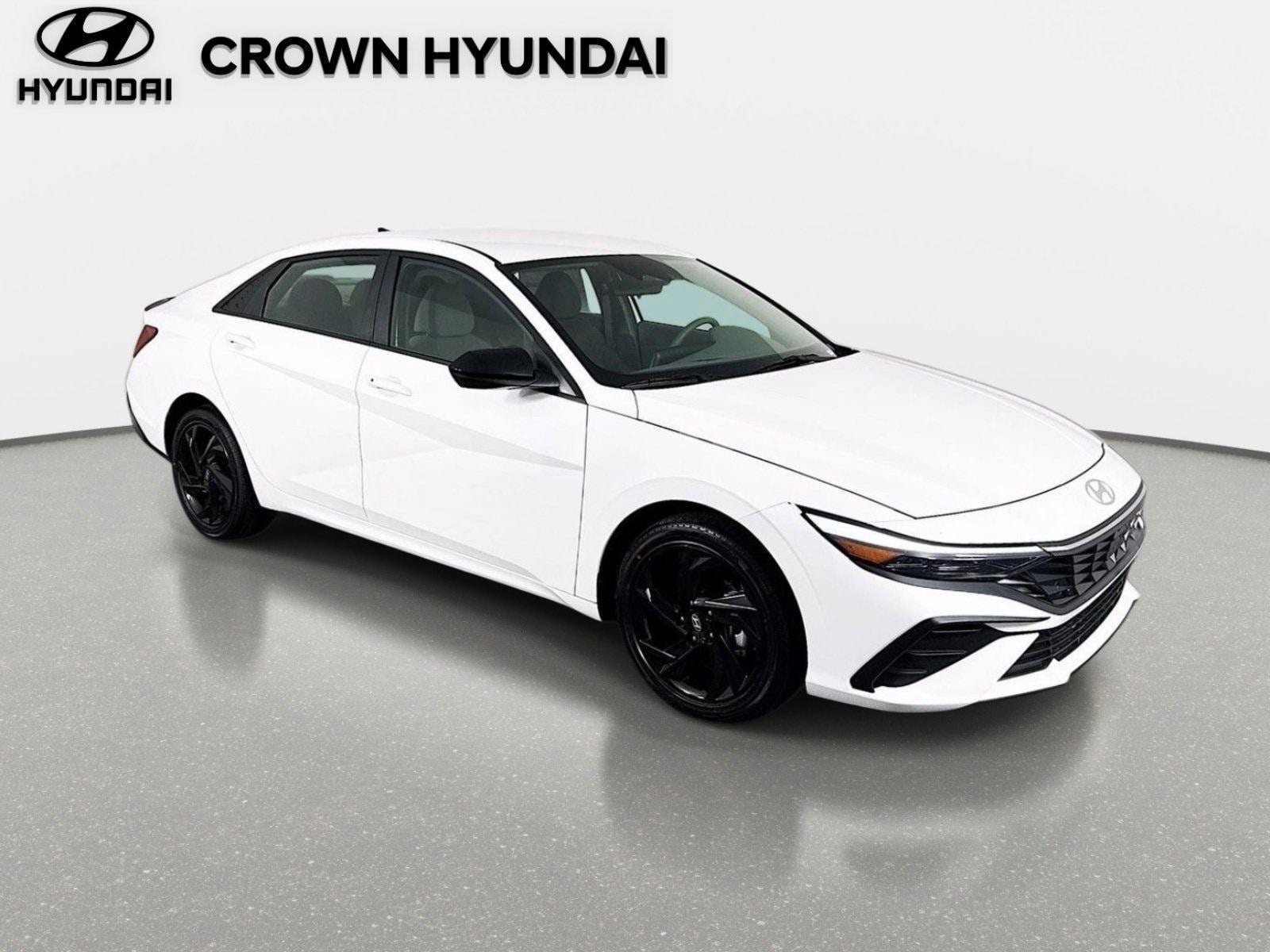 New 2026 Hyundai Elantra Sport FWD image 3
