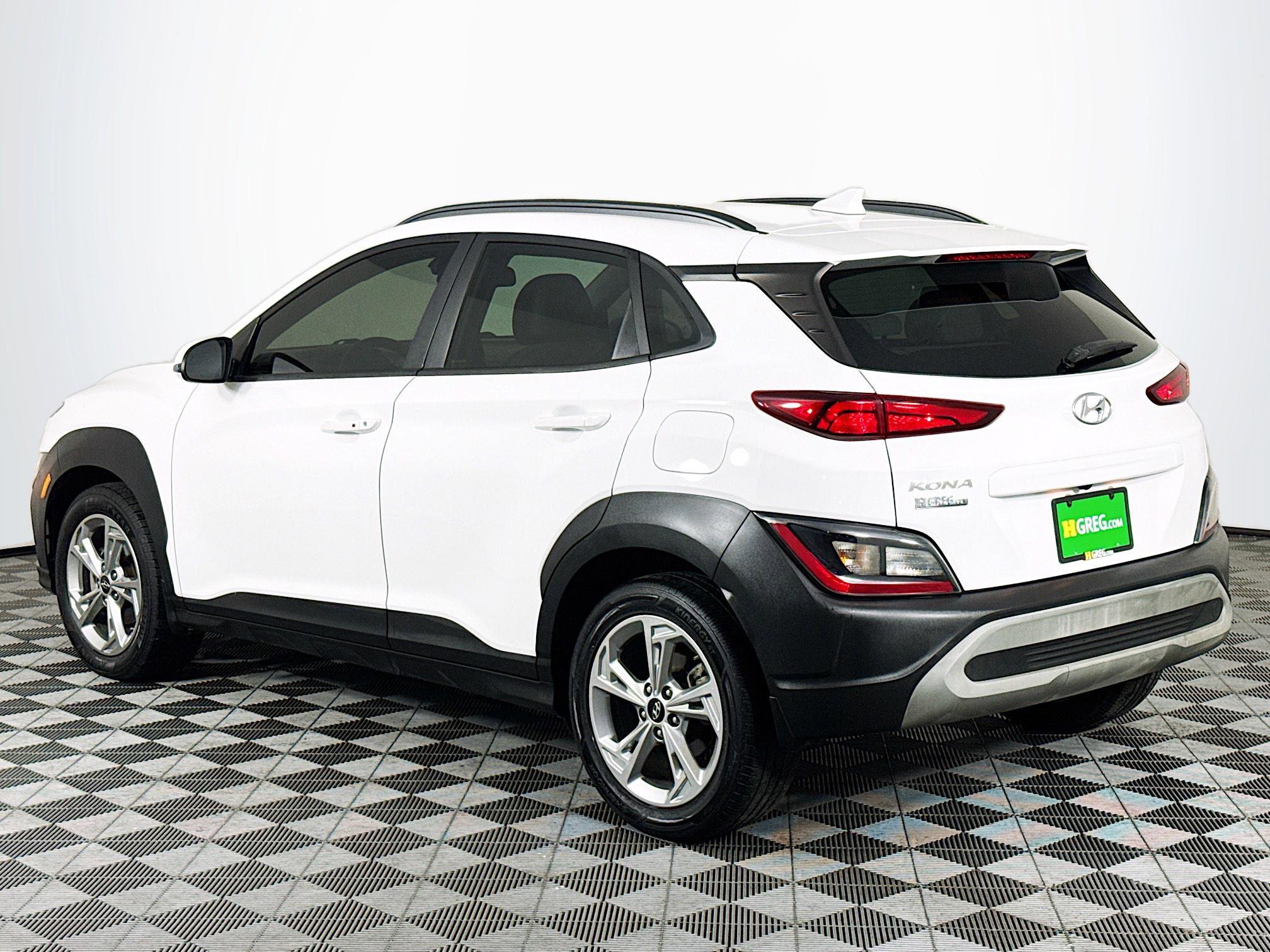 Used 2022 Hyundai Kona SEL image 6
