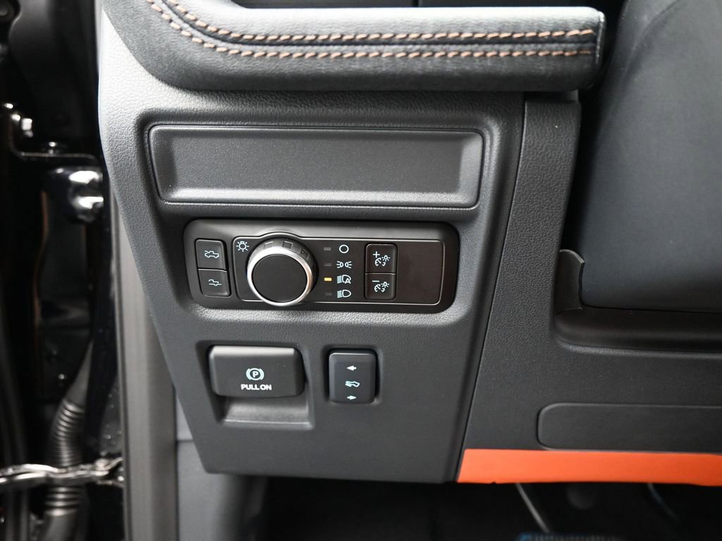 New 2025 Ford F150 Lightning Lariat image 14