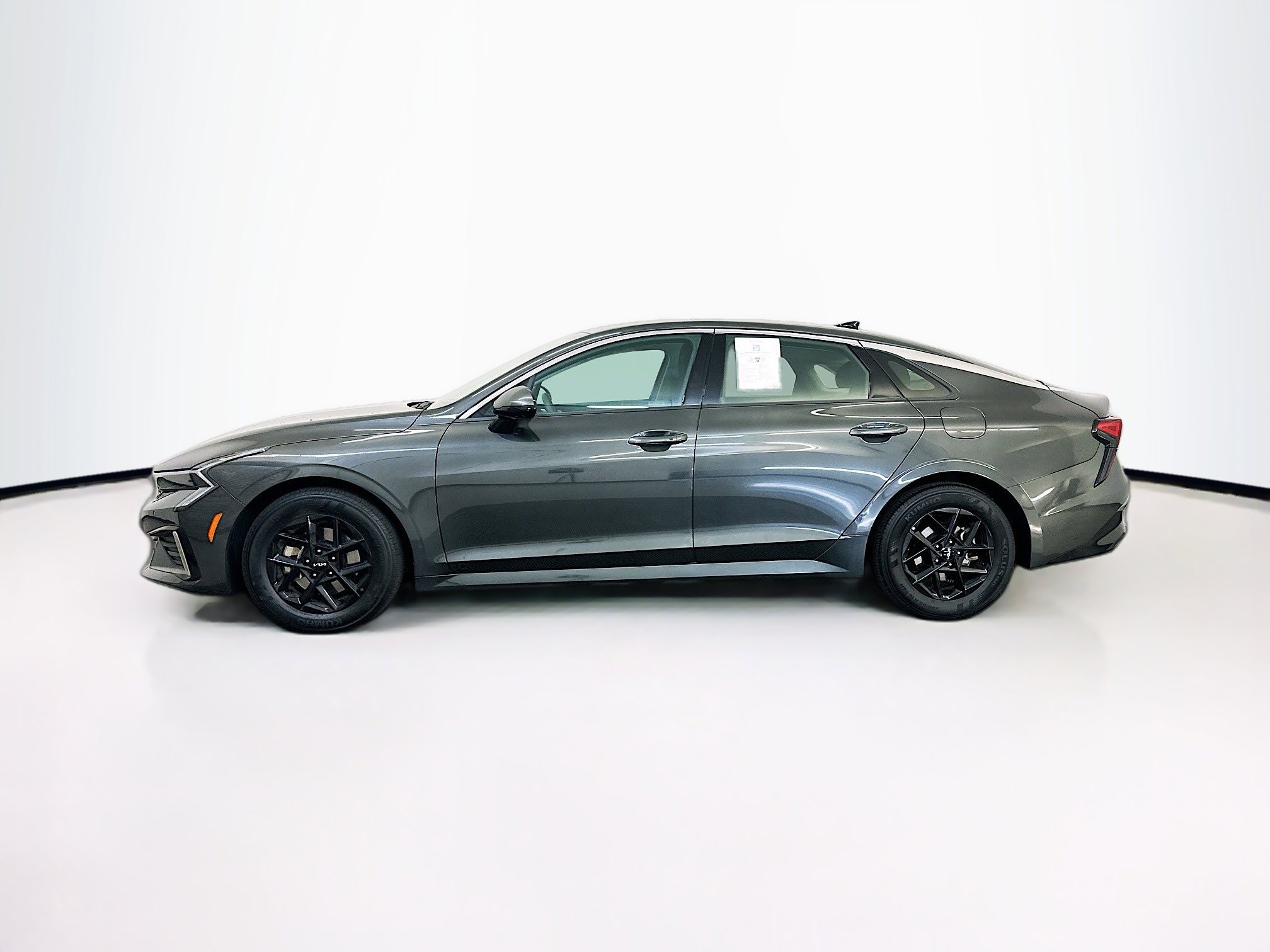 Used 2025 Kia K5 LXS FWD image 4