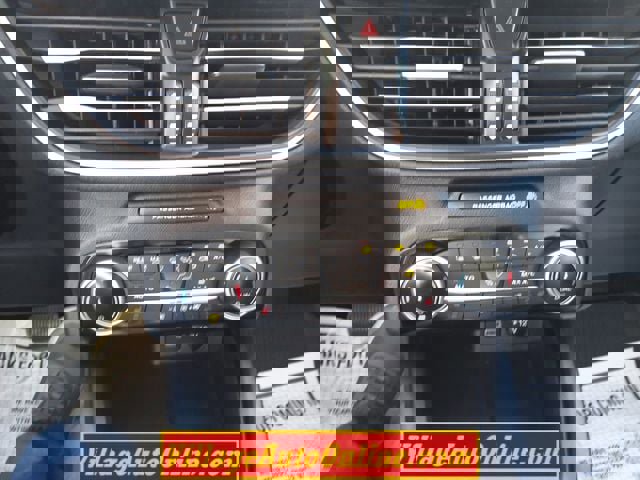 Used 2022 Ford Escape SEL image 21