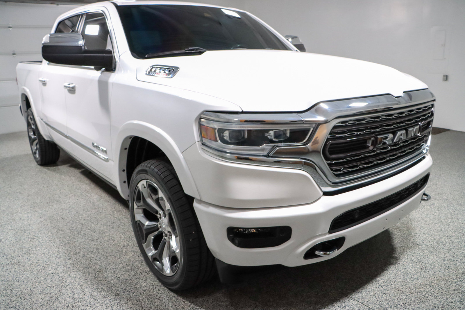 Used 2021 RAM 1500 Limited AWD/4WD image 5