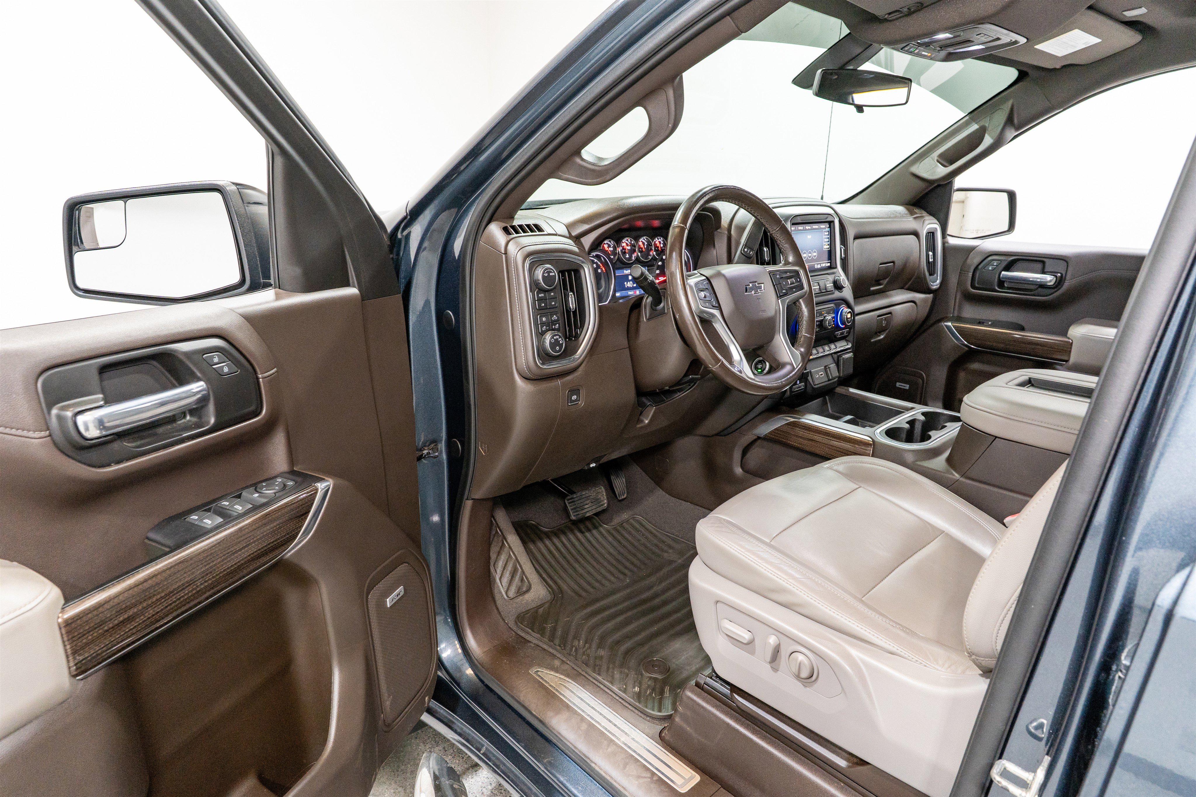 Used 2020 Chevrolet Silverado 1500 RST w/ All-Star Edition image 12