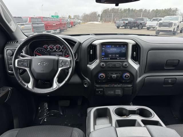 Used 2021 Chevrolet Silverado 1500 RST AWD/4WD image 15