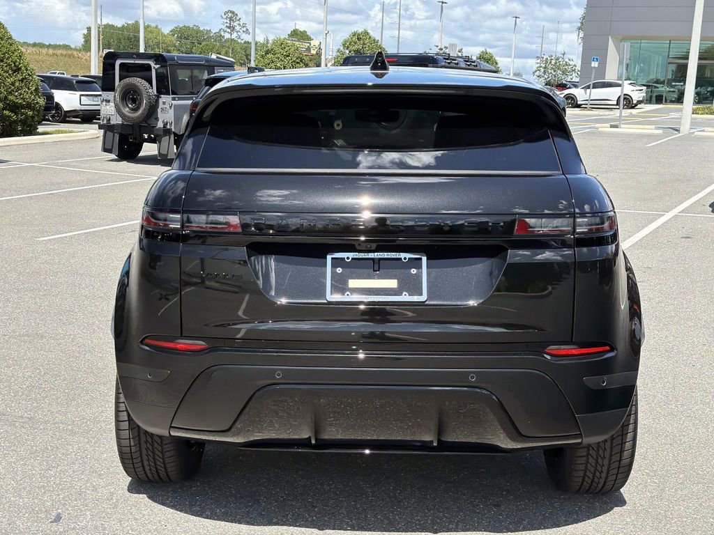 New 2026 Land Rover Range Rover Evoque S image 4