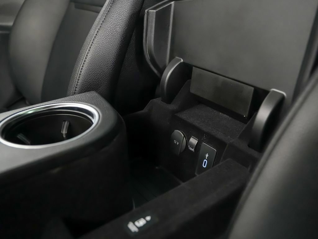 Certified 2022 Porsche Panamera 4 Executive AWD/4WD image 38