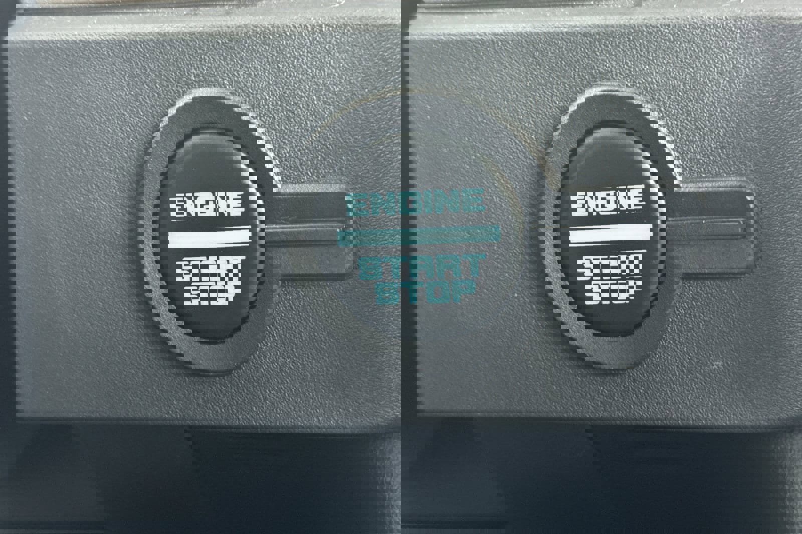 Certified 2025 Ford Bronco Outer Banks image 24