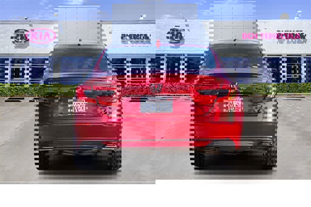 Used 2018 Honda Accord LX image 5