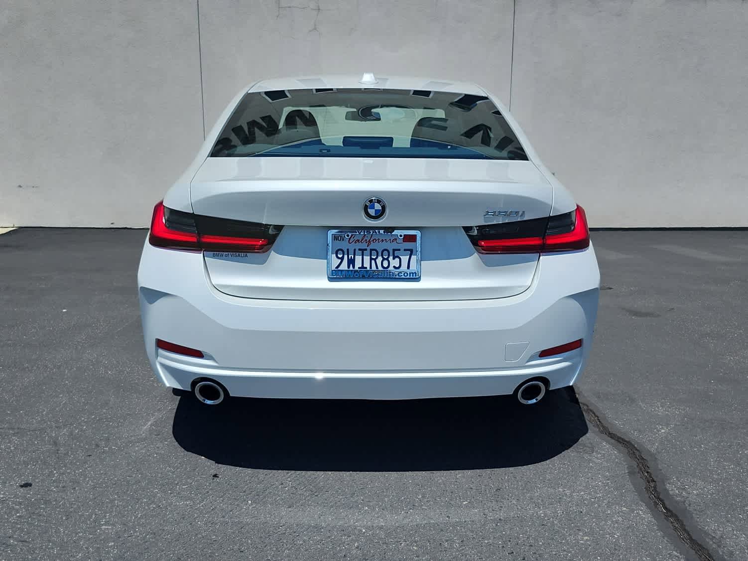 Used 2025 BMW 330i Sedan RWD image 6