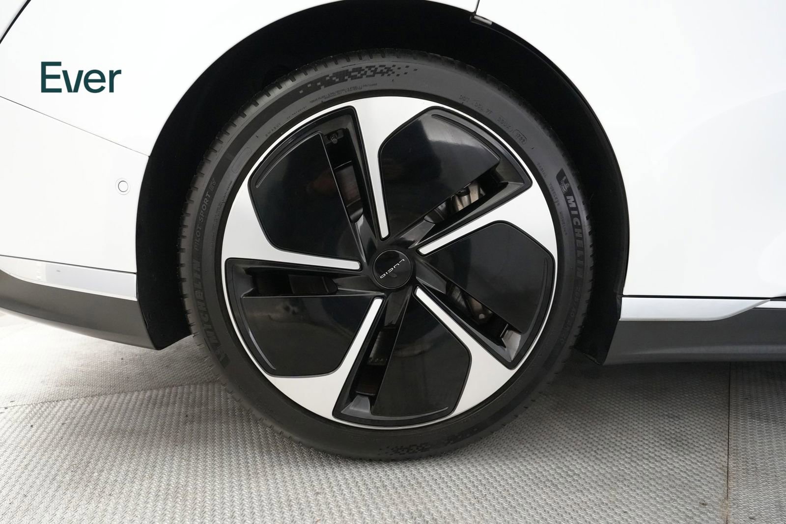 Used 2023 Lucid Air Pure AWD/4WD image 22