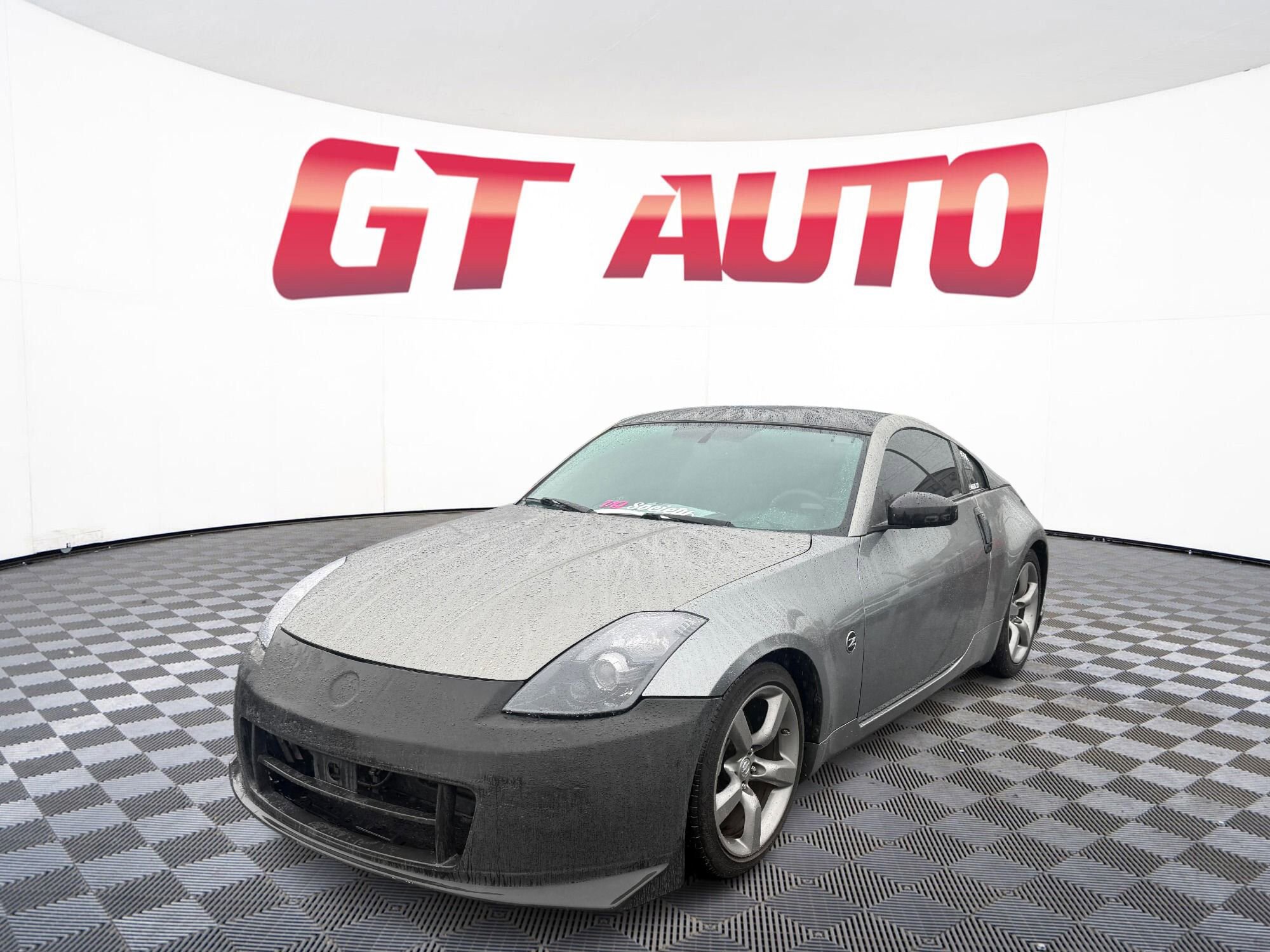 Used 2006 Nissan 350Z Touring image 3