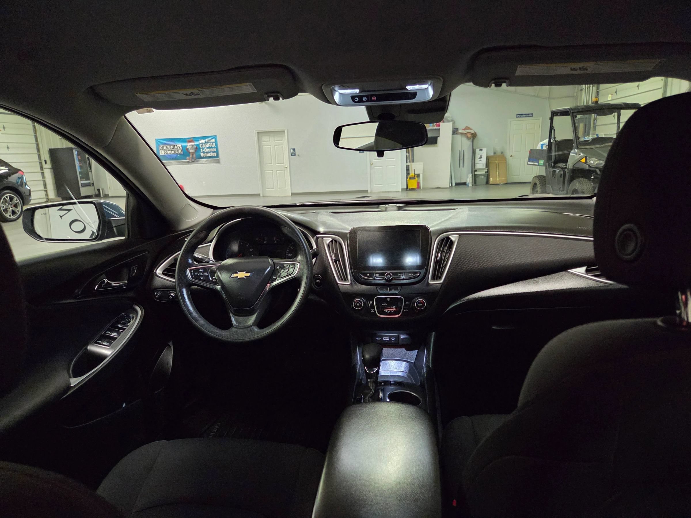 Used 2024 Chevrolet Malibu LS FWD image 31