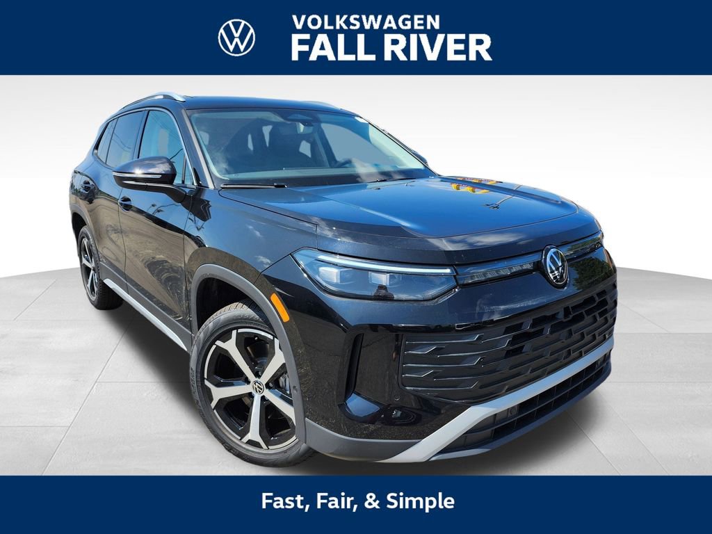 New 2025 Volkswagen Tiguan SE