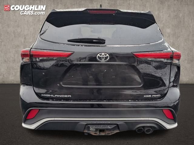 Used 2021 Toyota Highlander XSE image 6