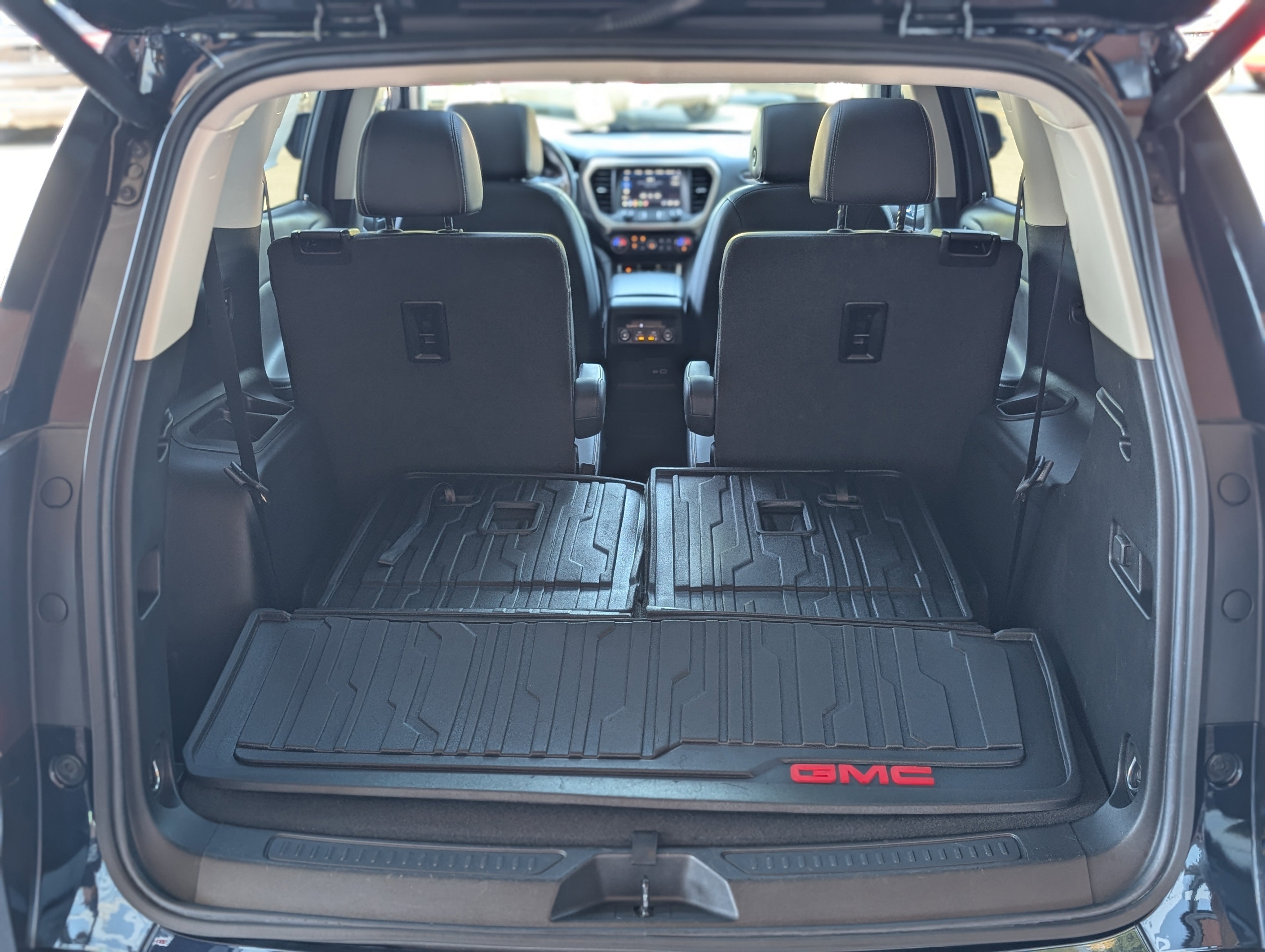 Used 2022 GMC Acadia Denali w/ Trailering Package image 44