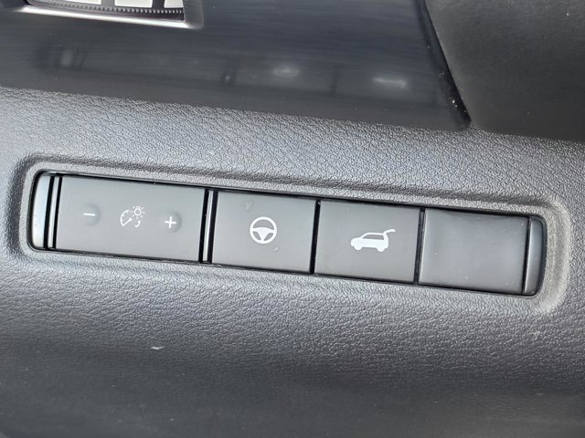 Certified 2022 Nissan Pathfinder SL FWD image 28