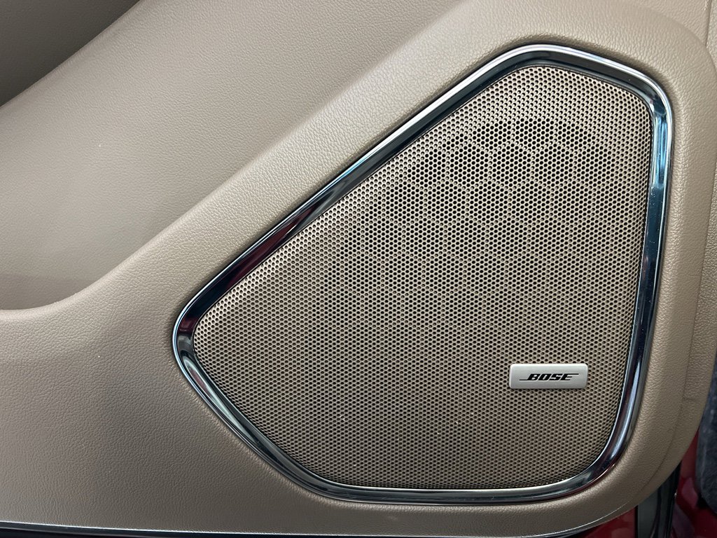 Used 2020 GMC Yukon XL SLT w/ Open Road Package image 15