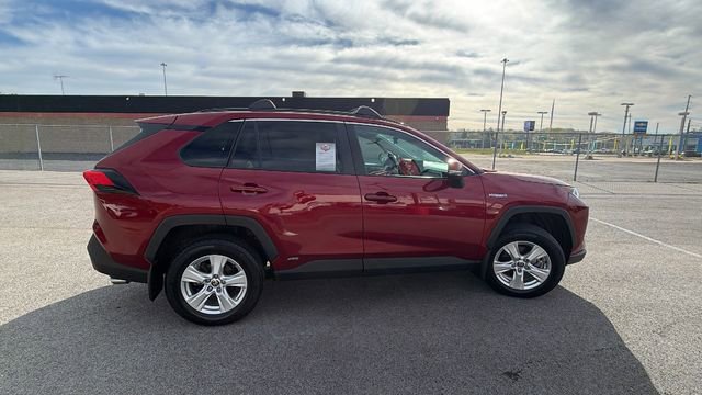 Used 2021 Toyota RAV4 XLE w/ Convenience Package AWD/4WD image 6