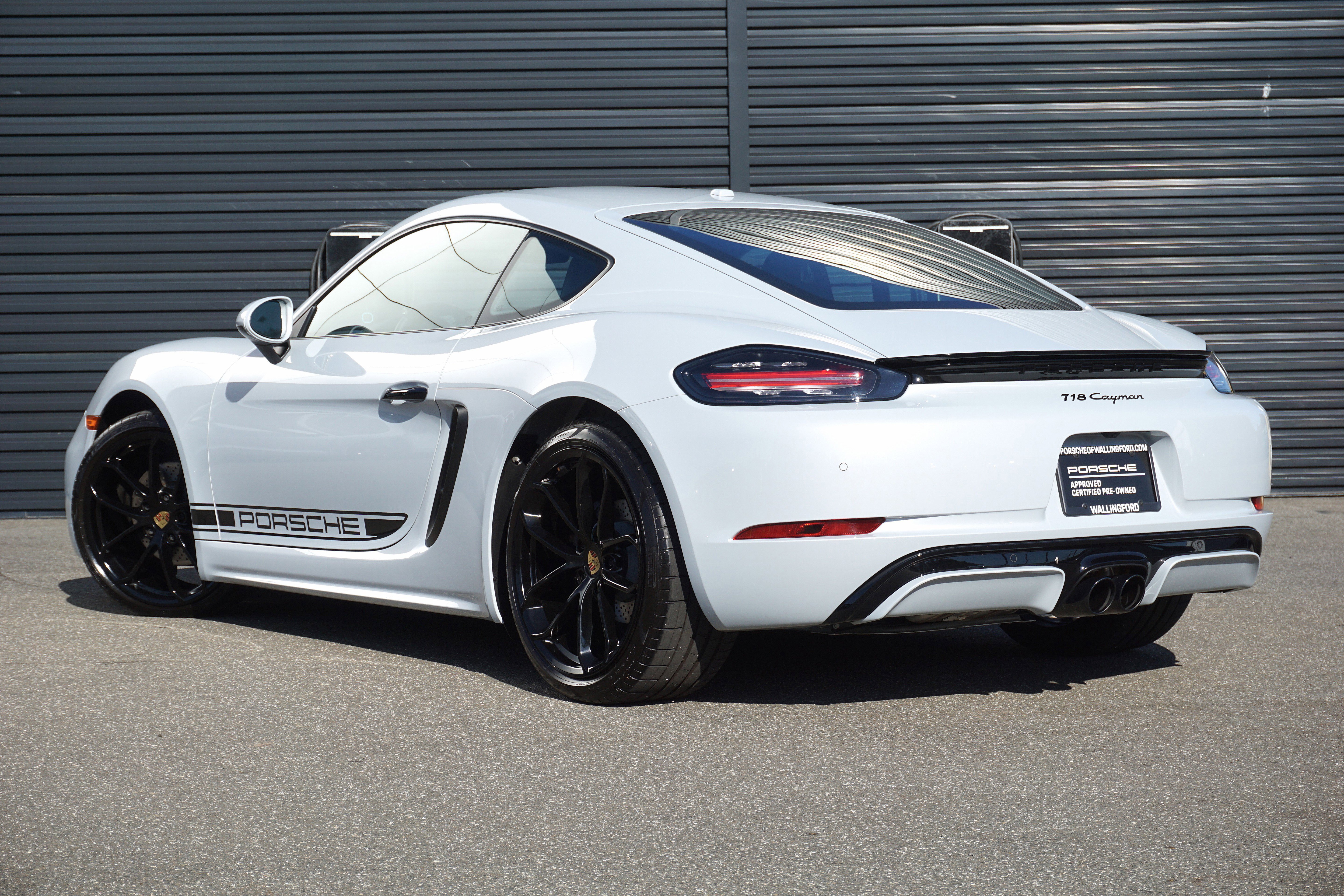 Certified 2024 Porsche 718 Cayman RWD image 3