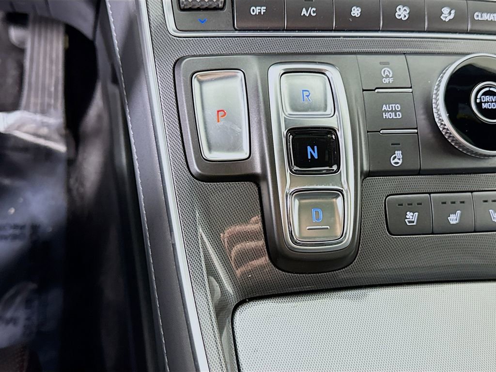 Certified 2023 Hyundai Santa Fe Calligraphy image 10