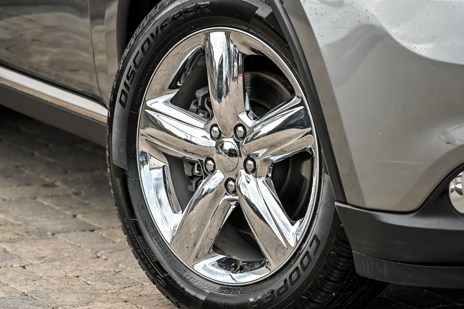 Used 2011 Dodge Durango Citadel AWD/4WD image 3