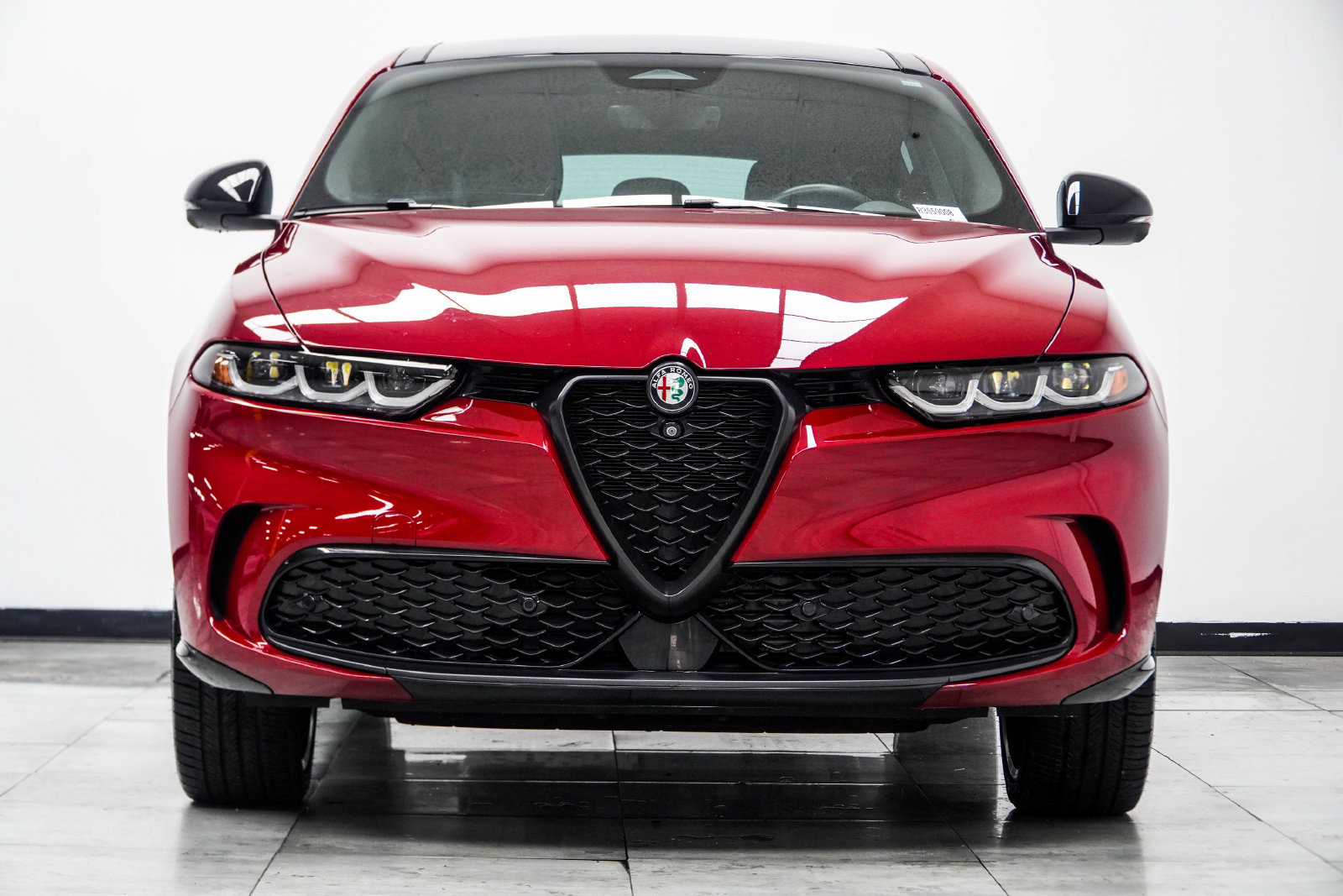 Used 2024 Alfa Romeo Tonale Veloce AWD/4WD image 13