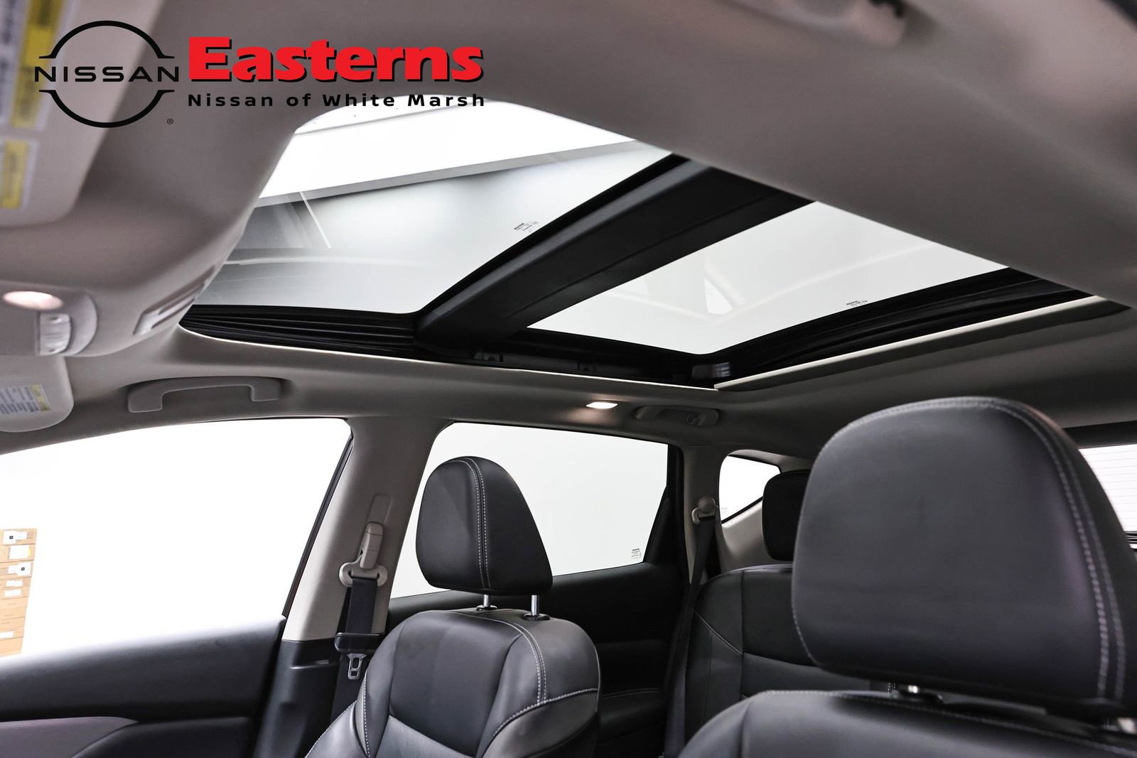 Used 2023 Nissan Murano SL w/ SL Moonroof Package image 36