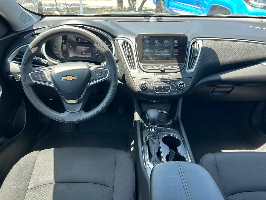 Used 2024 Chevrolet Malibu LT FWD image 16