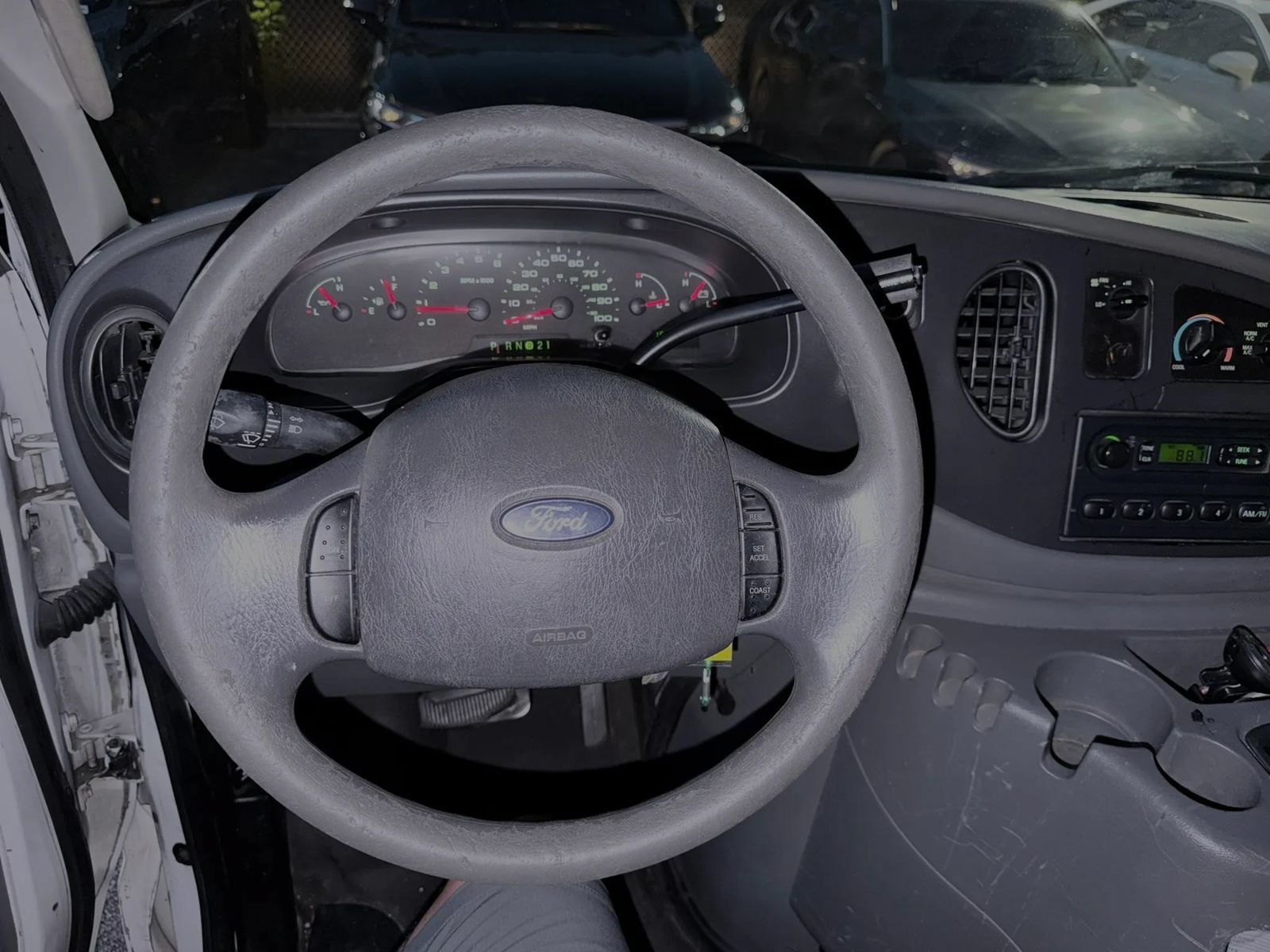 Used 2006 Ford E-250 and Econoline 250 RWD image 15