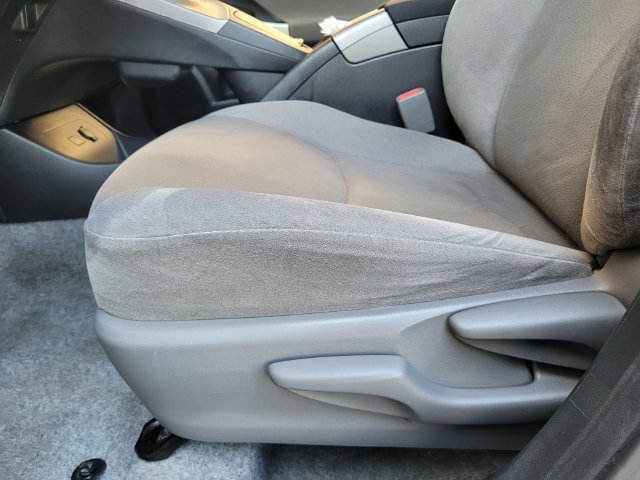 Used 2014 Toyota Prius Three w/ Solar Roof Package FWD image 21