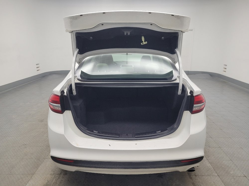 Used 2018 Ford Fusion S FWD image 29