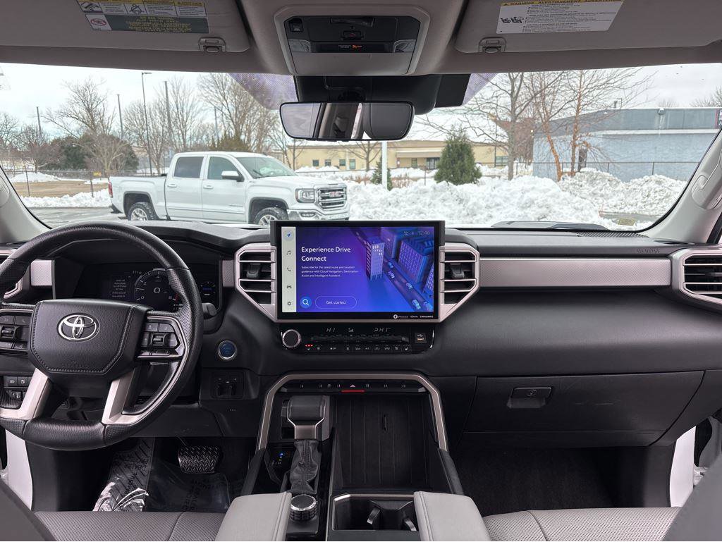 Used 2022 Toyota Tundra Limited image 3