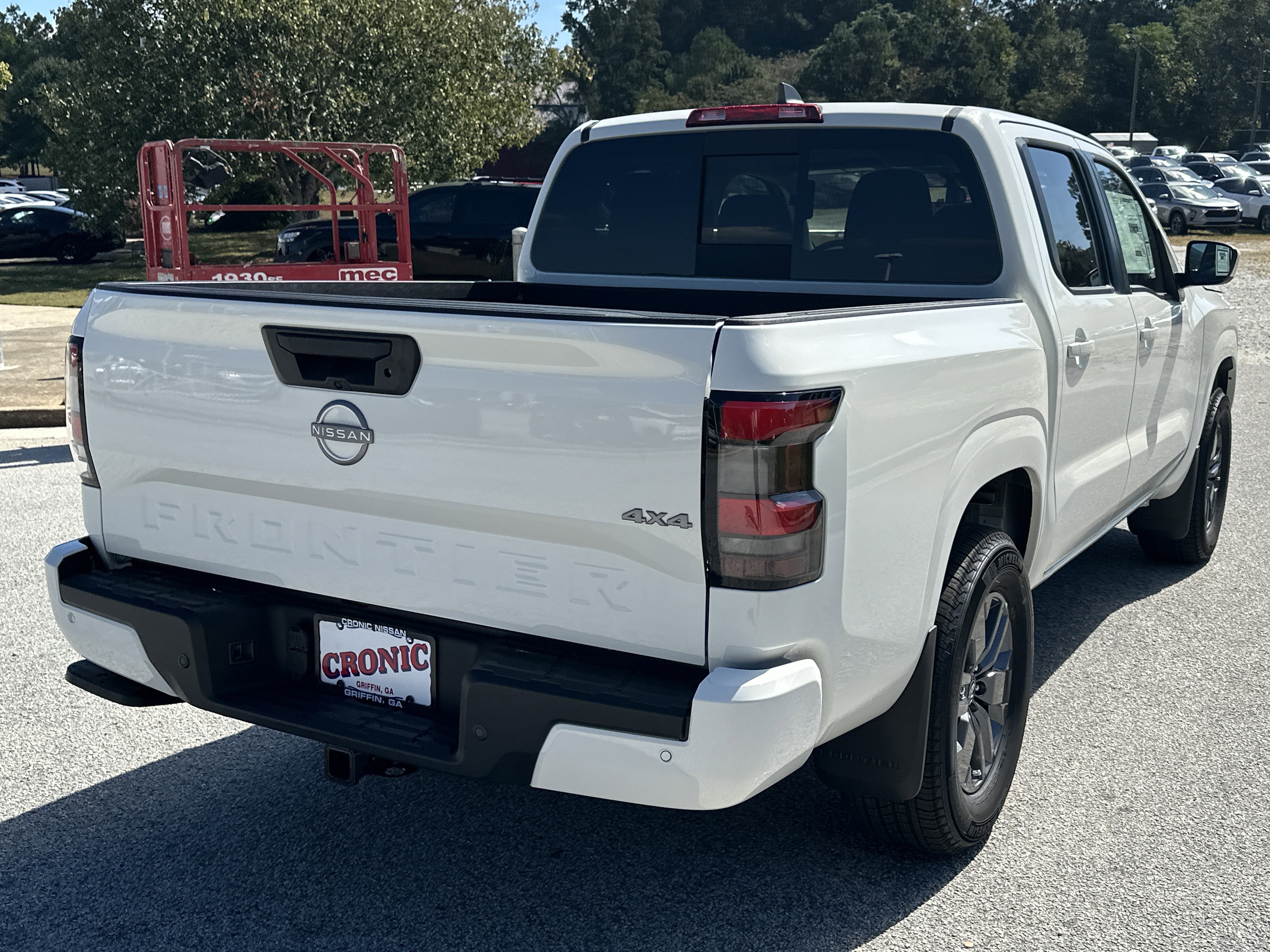 New 2026 Nissan Frontier SV w/ Tow Package image 5