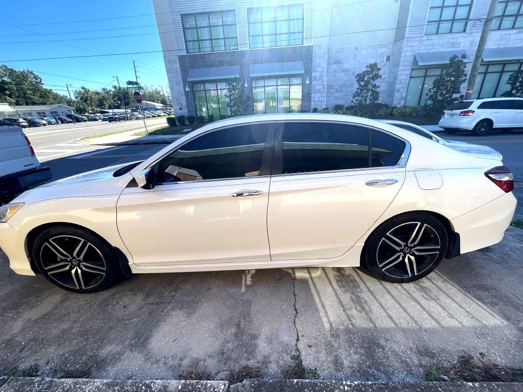 Used 2016 Honda Accord Sport image 15