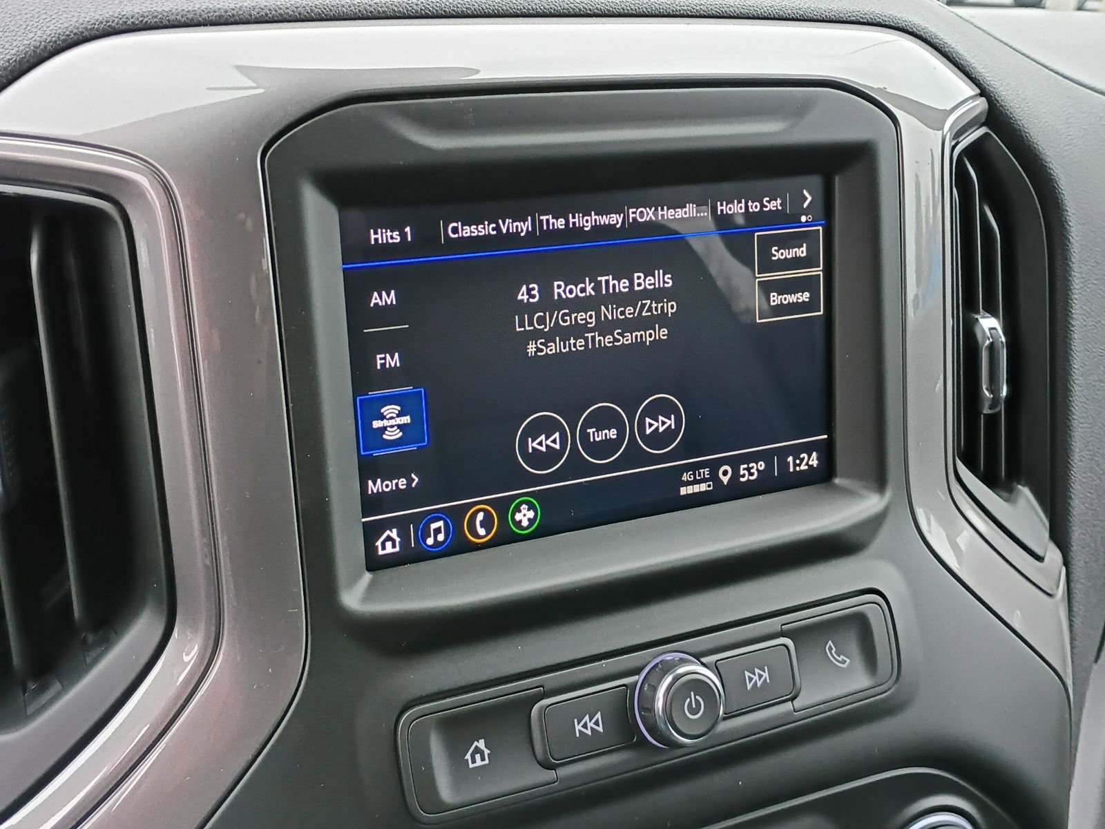 New 2026 Chevrolet Silverado 1500 Custom Trail Boss w/ Dark Appearance Package image 34