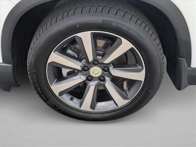 Used 2024 Honda Pilot Touring image 22