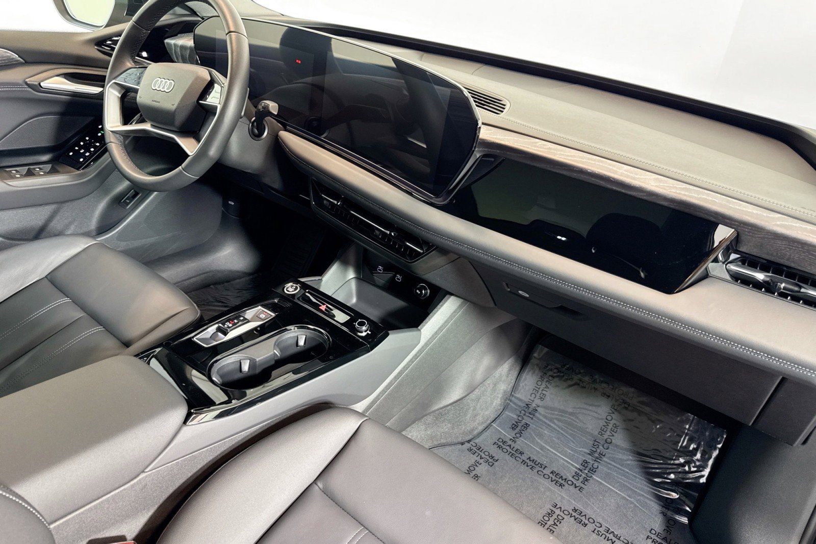 Used 2025 Audi A6 e-tron Premium w/ Ultra Package AWD/4WD image 26