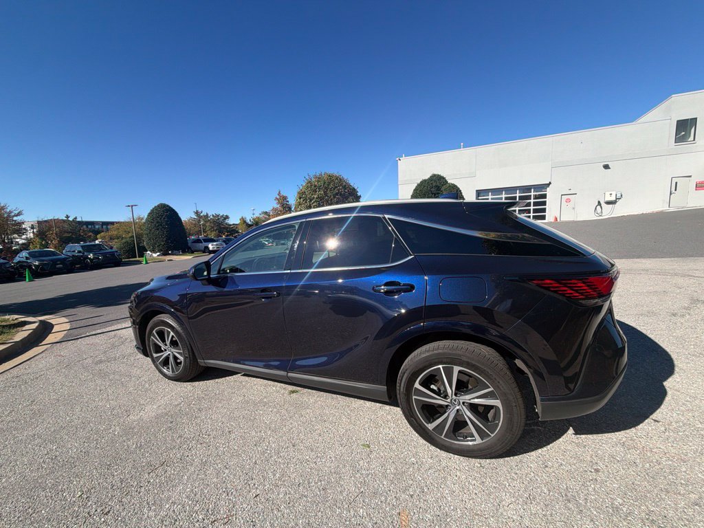 Used 2024 Lexus RX 350 Premium w/ Kick Sensor & Tow Package AWD/4WD image 13