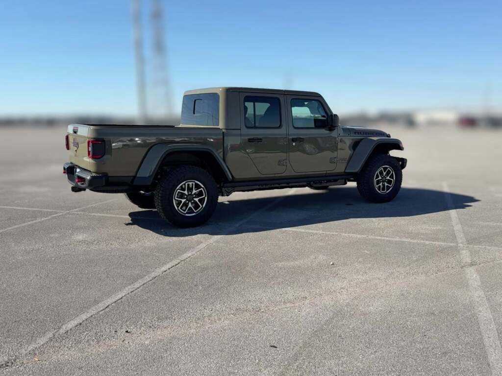 New 2026 Jeep Gladiator Rubicon image 13