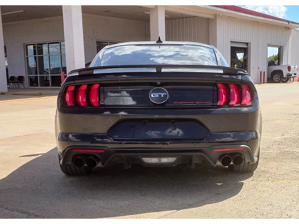 Used 2021 Ford Mustang GT Premium w/ Equipment Group 401A RWD image 7