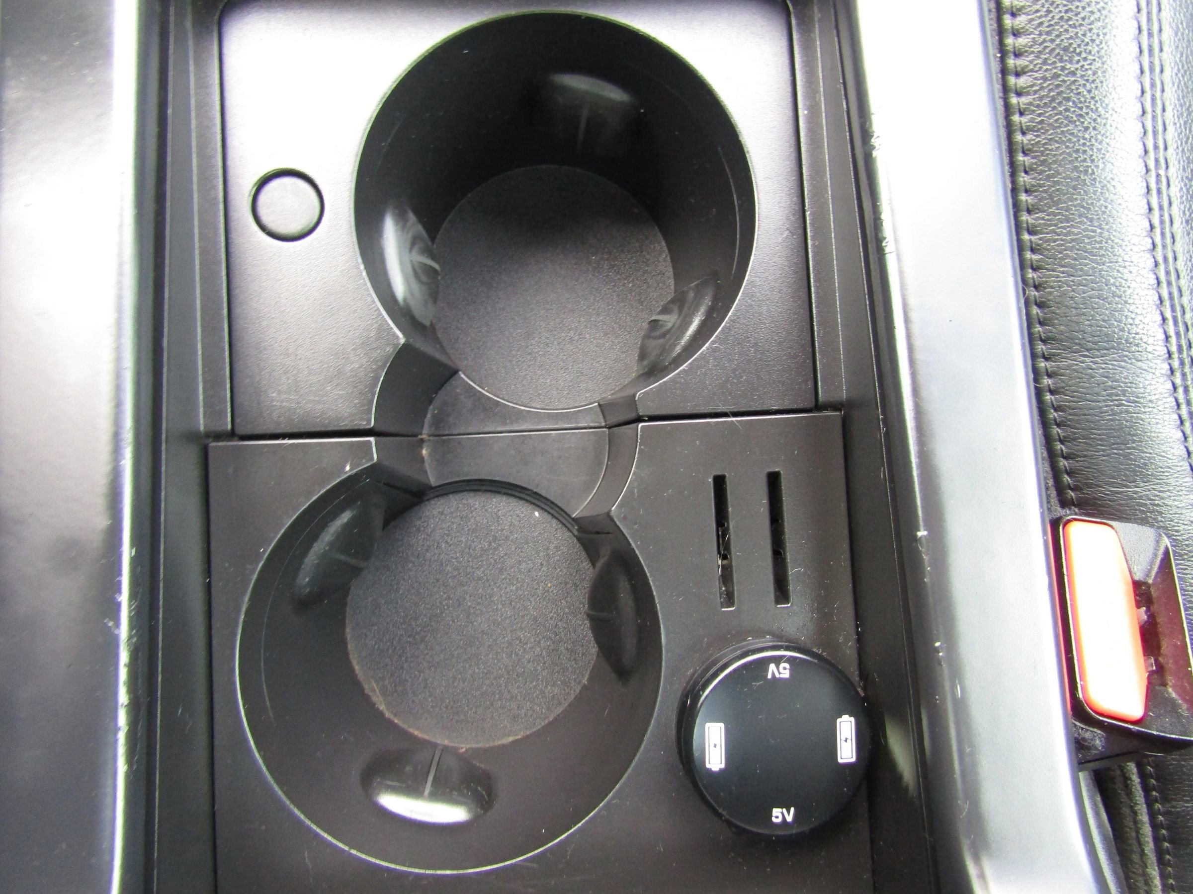 Used 2019 Land Rover Discovery Sport HSE image 36