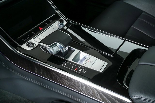 Used 2022 Audi A8 L 3.0T image 19