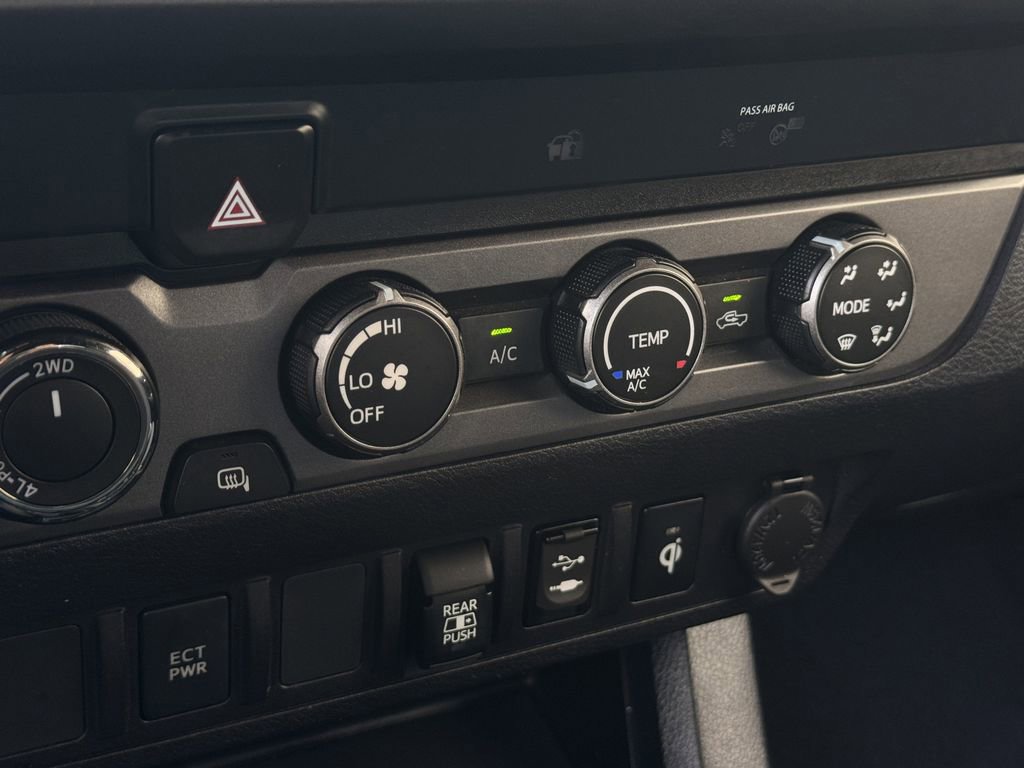 Used 2019 Toyota Tacoma TRD Off-Road AWD/4WD image 20