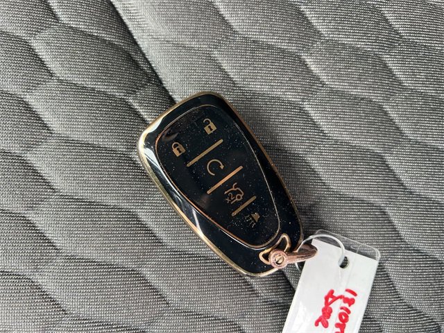 Used 2021 Chevrolet Equinox LT image 25