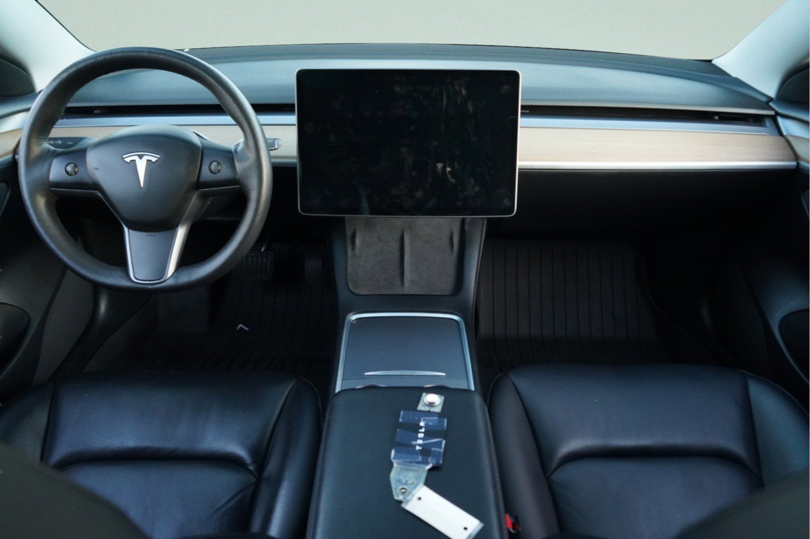 Used 2021 Tesla Model 3 Standard Range Plus image 45