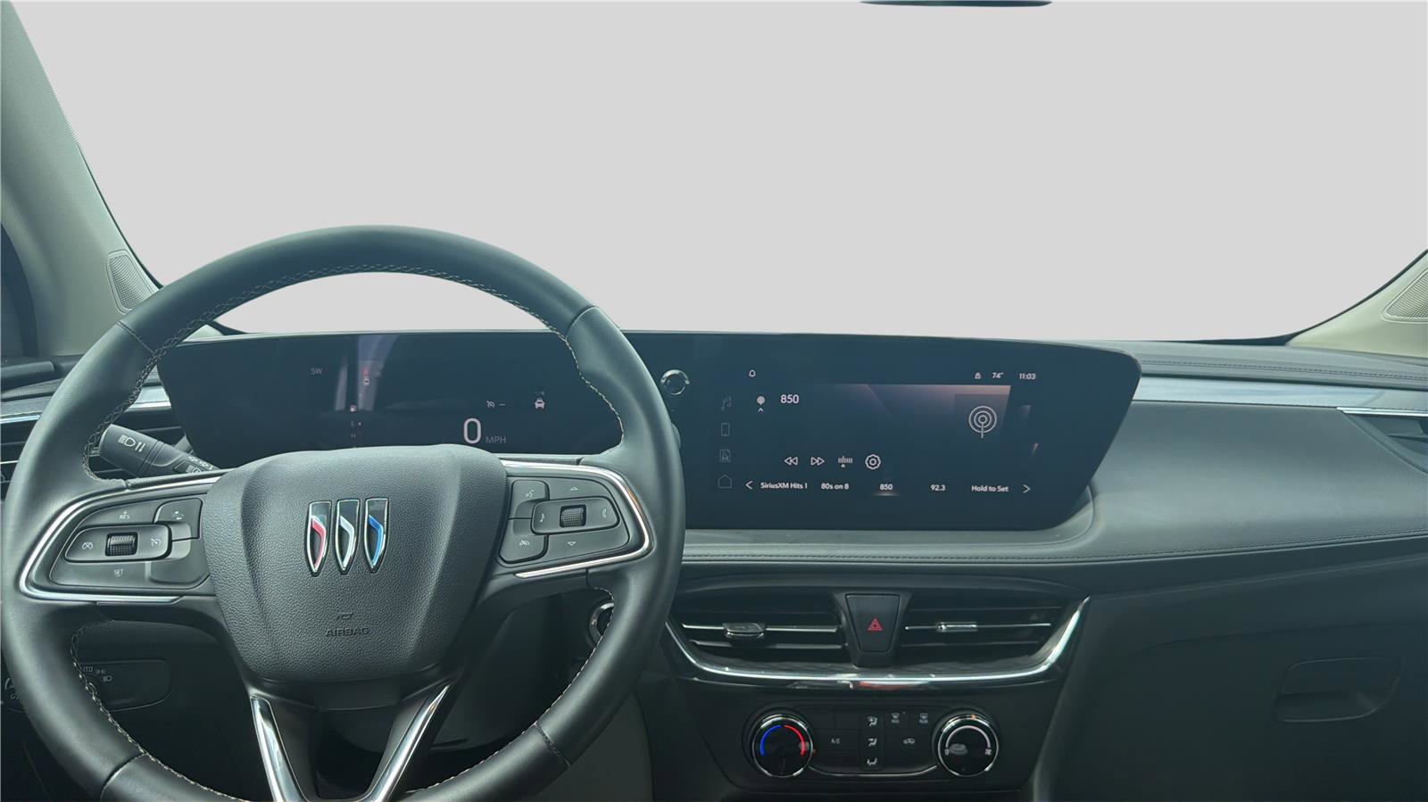Used 2025 Buick Encore GX Preferred FWD image 9