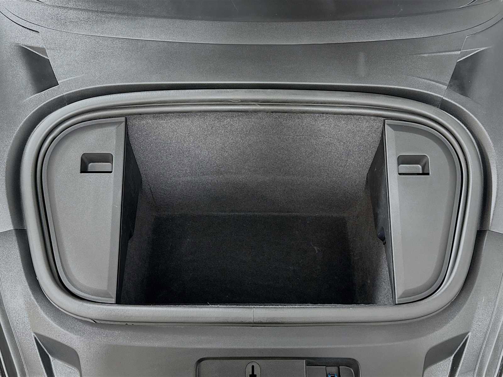 Certified 2020 Porsche Taycan Turbo S image 31